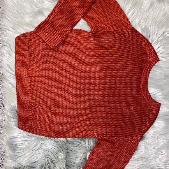 PINK Victoria Secrets KNIT SWEATER - Picture 2 of 4